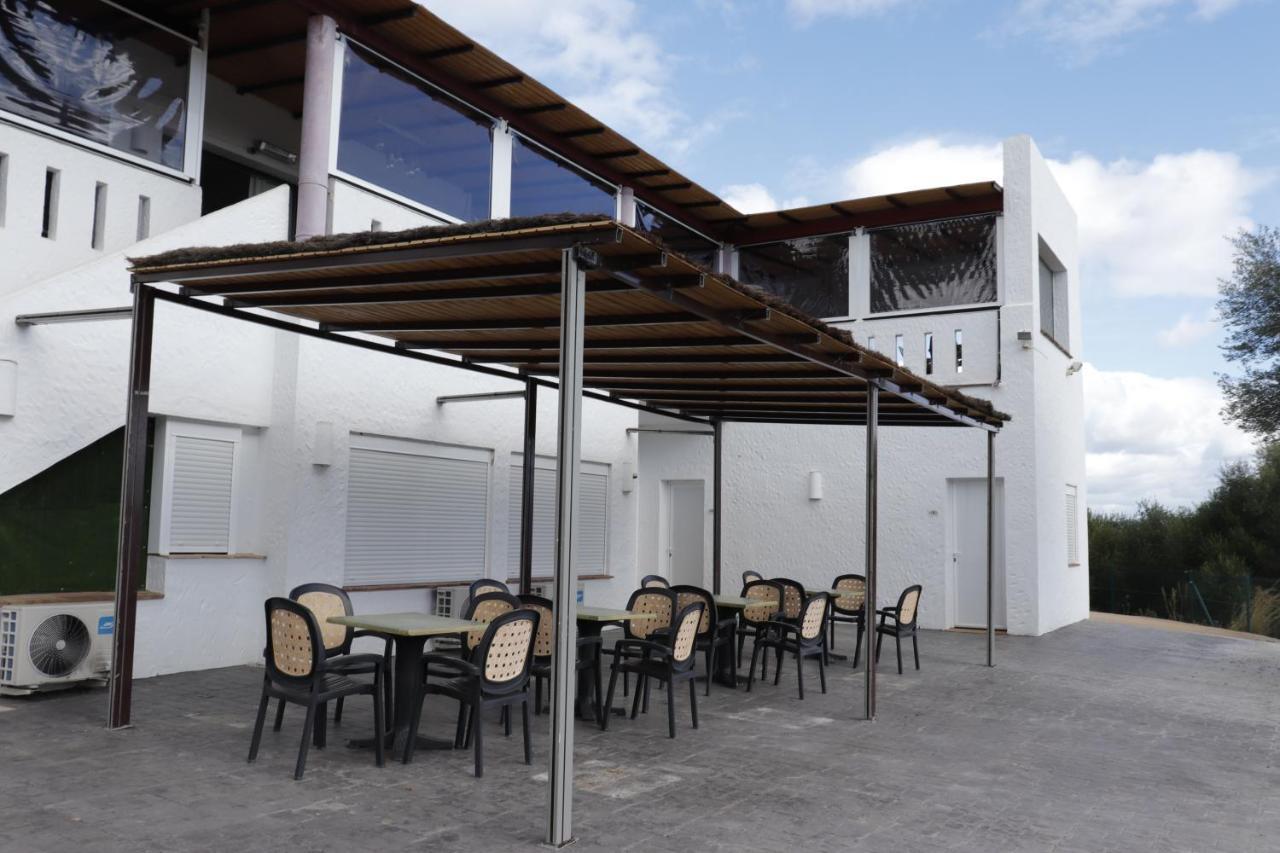 Hostal Restaurante Benalup Golf Bagian luar foto